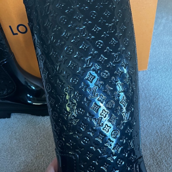 Louis Vuitton Rubber Boots, 38, Black Monogram - Picture 6 of 14